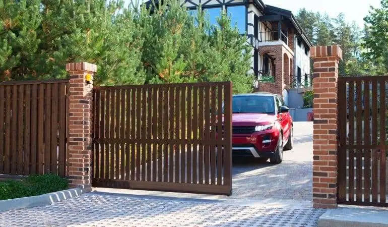 Откатные ворота в Дмитрове